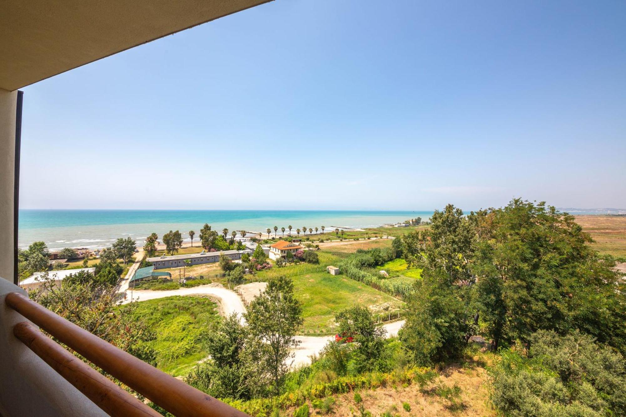 Emara Boutique Hotel Kavaje Exteriör bild