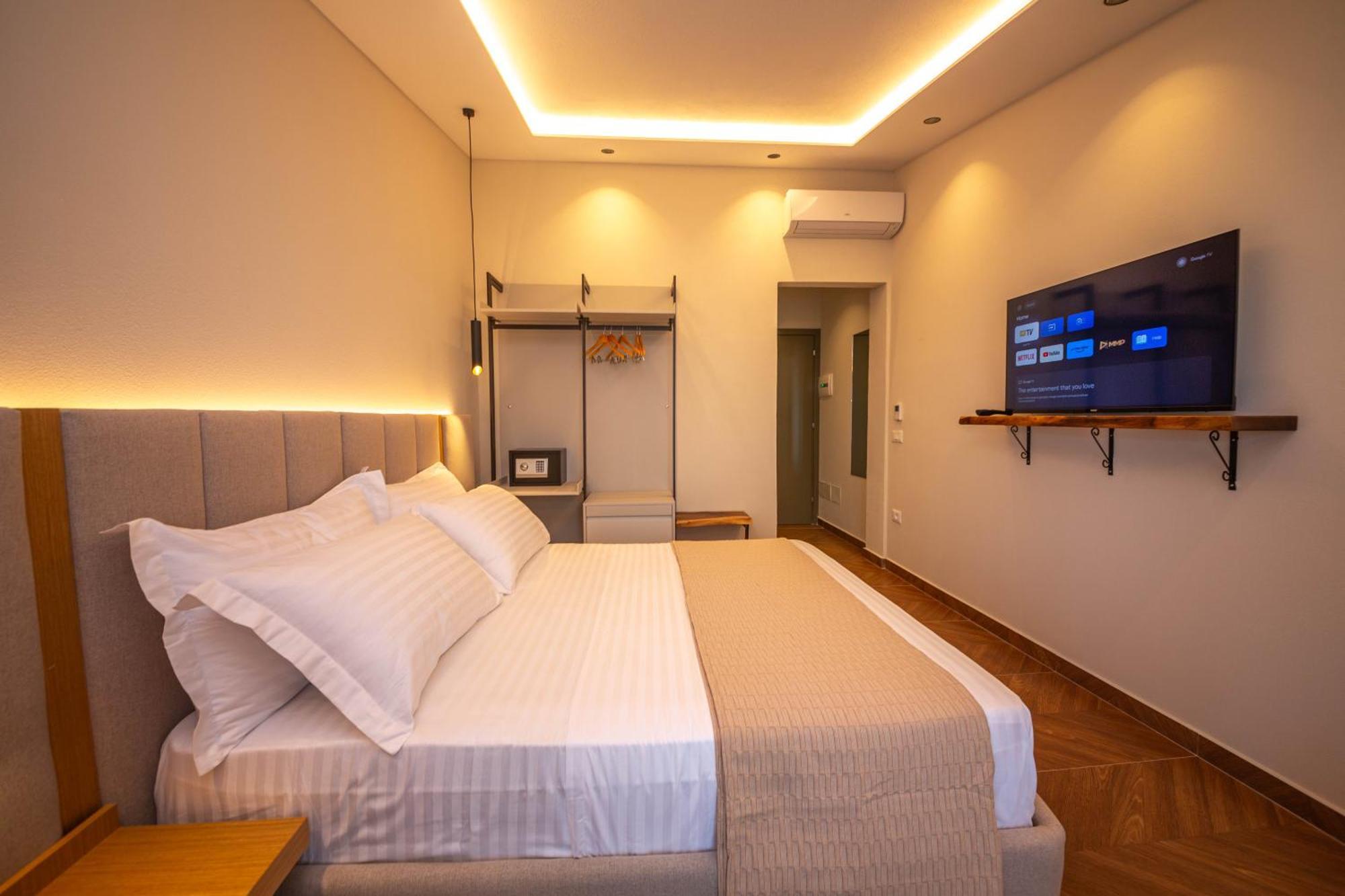 Emara Boutique Hotel Kavaje Exteriör bild